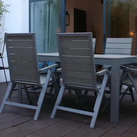 Charming With A Patio - Gardens_hosting Lisboa